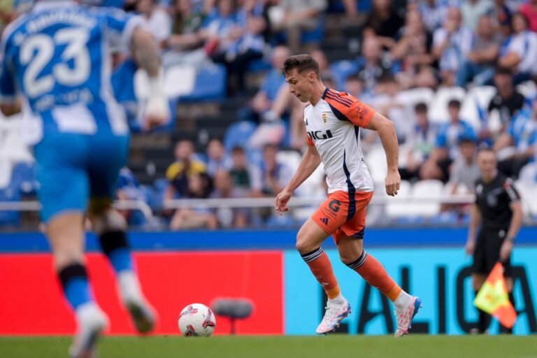Transferencia-de-Alberto-Del-Moral-al-Real-Oviedo.jpeg