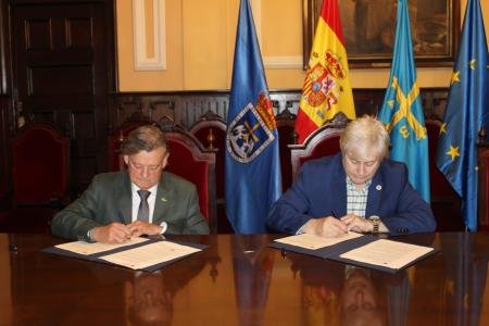 1749789511_Firma-de-convenio-con-la-Hermandad-de-Donantes-Circo-Extremo.jpeg
