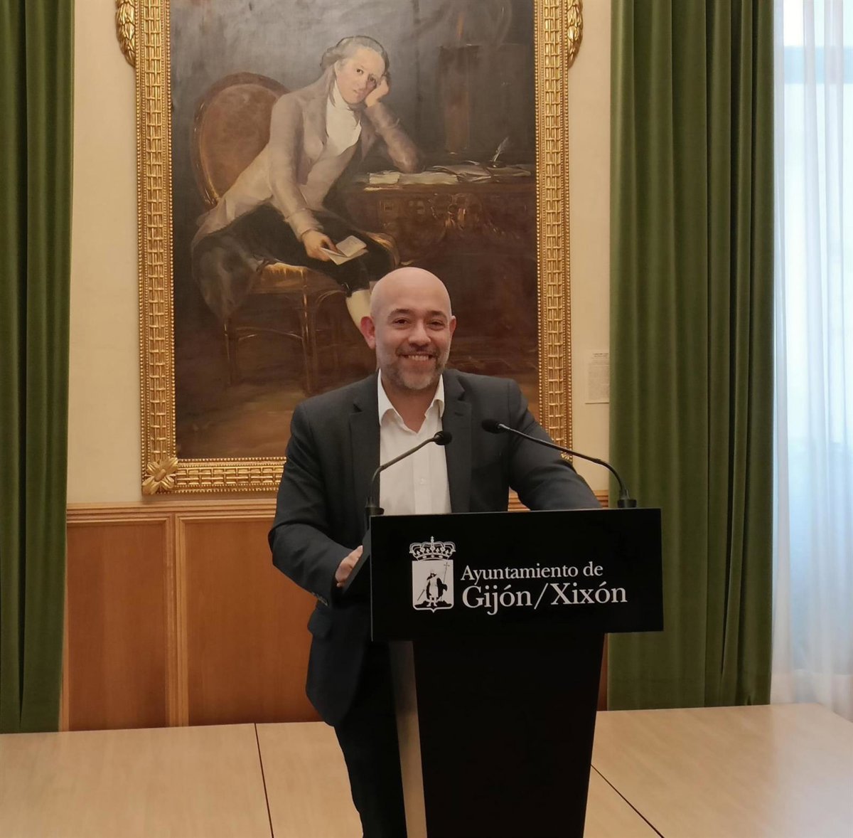 El-Ayuntamiento-comienza-obras-de-mejora-en-zona-infantil-de.jpg
