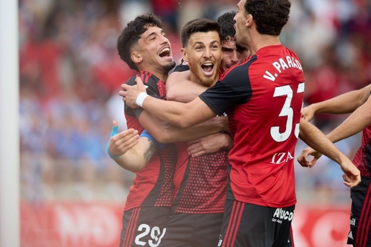 El-Mirandes-se-adelanta-al-Oviedo-en-la-lucha-por.jpg