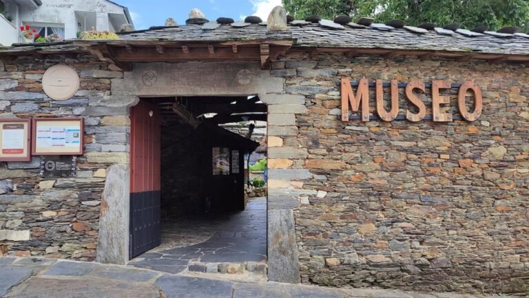Actividades-de-verano-en-el-Museo-Etnografico-de-Grandas-de.jpg