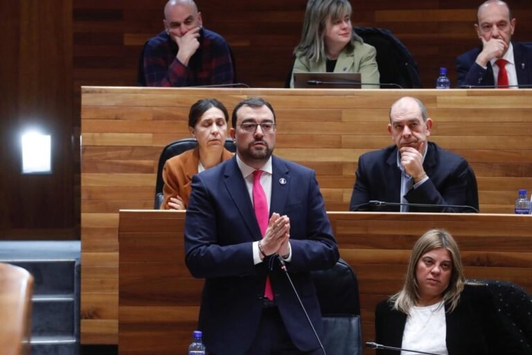 Barbon-enfrenta-preguntas-sobre-incendios-abandono-rural-y-el-Gobierno.jpg