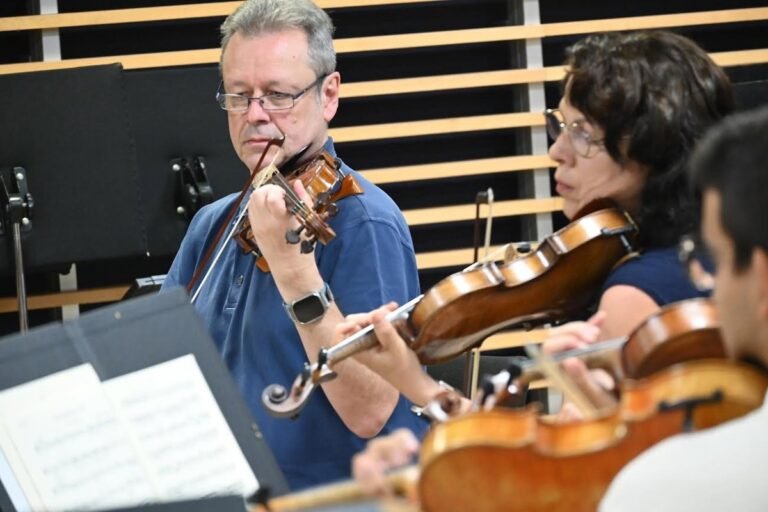 La-Orquesta-Oviedo-Filarmonia-regresa-al-Festival-de-Musica-Espanola.jpg