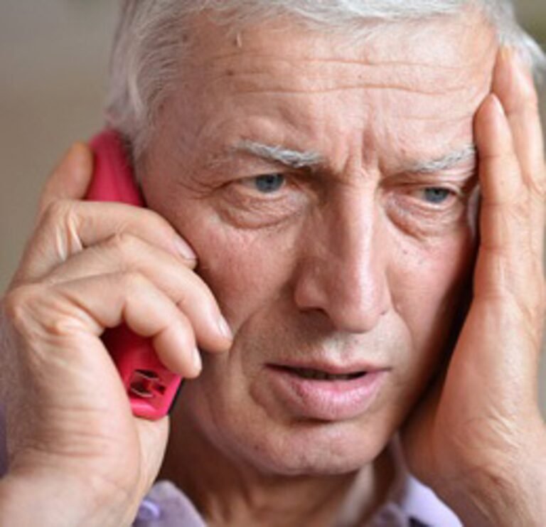 Telefono-de-la-Esperanza-Asturias-atiende-3496-llamadas-de-ayuda.jpg