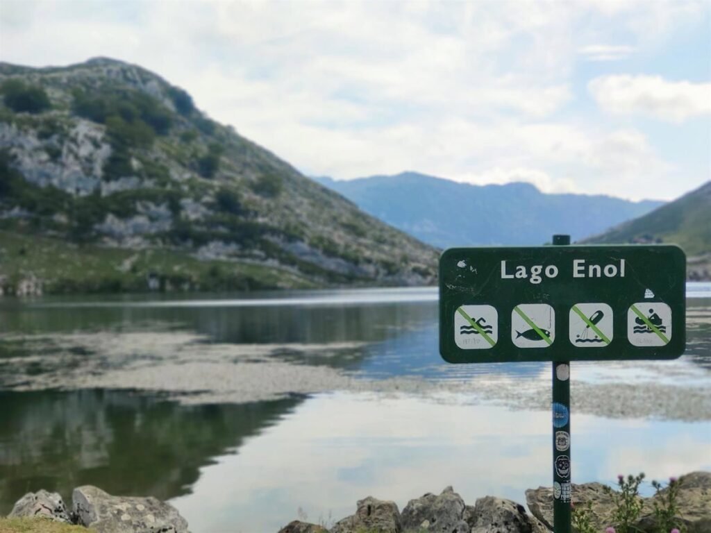 Acceso-libre-a-los-Lagos-de-Covadonga-en-coche-privado.jpg