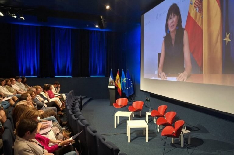 El-sistema-de-pulseras-antimaltrato-sigue-protegiendo-a-las-mujeres.jpg