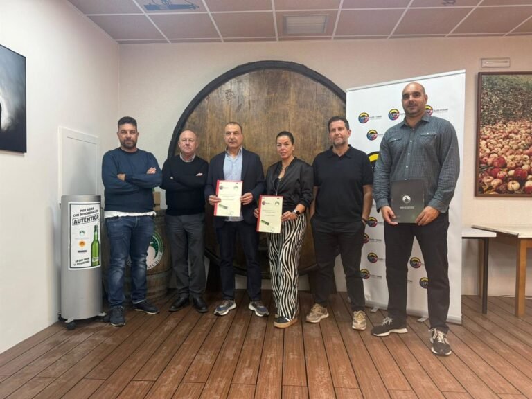 La-DOP-Sidra-de-Asturias-y-el-Centro-de-Hosteleria.jpg