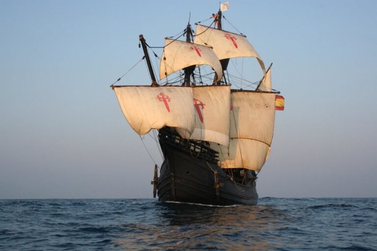 La-Nao-Victoria-llega-a-Aviles-tras-gira-europea-y.jpg