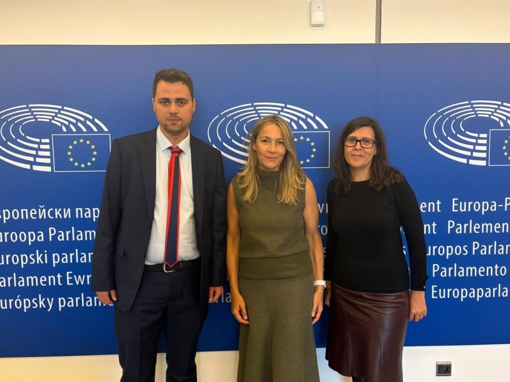 Trabajo-conjunto-para-defender-la-industria-asturiana-en-Europa.jpg
