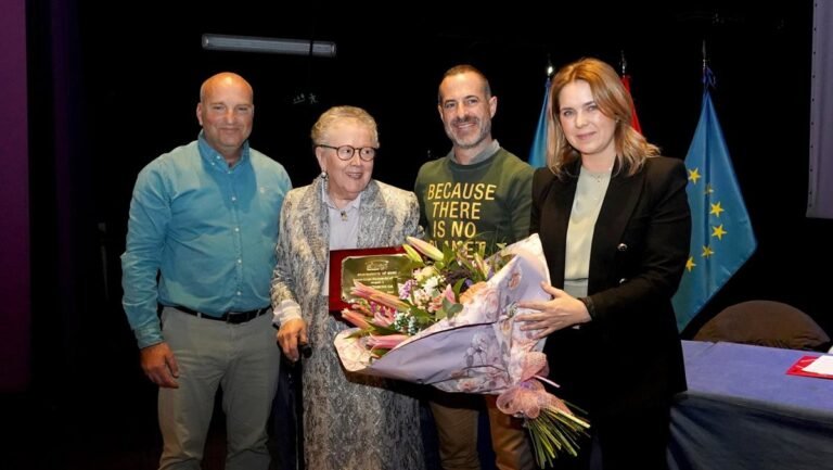Pilar-Dominguez-premiada-por-su-labor-silenciosa-como-alma-del.jpg
