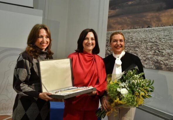 Reconocimiento-a-la-jefa-de-Urbanismo-en-Malaga-por-su.jpg