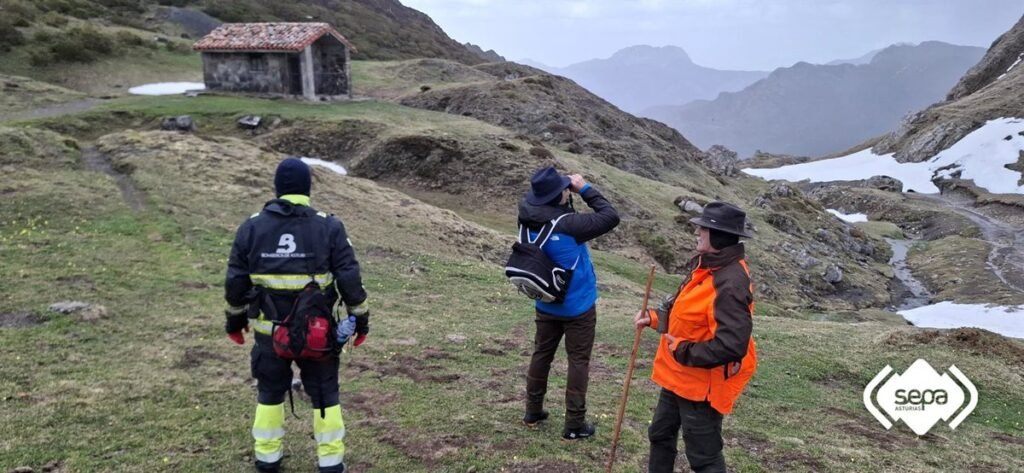 Busqueda-del-montanero-desaparecido-entre-Asturias-y-Leon-se-reanuda.jpg