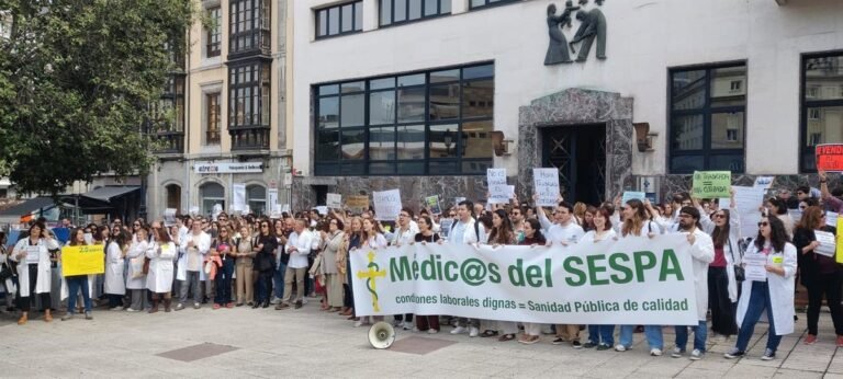 Medicos-del-Sespa-convocan-huelga-en-la-sanidad-asturiana-del.jpg